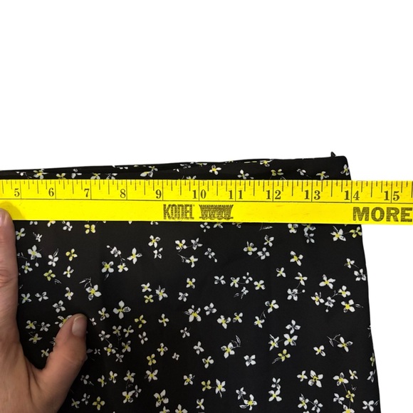 Bar III A-line Midi Skirt Black Yellow White Floral Women’s Size 2 Y2K - Picture 7 of 7